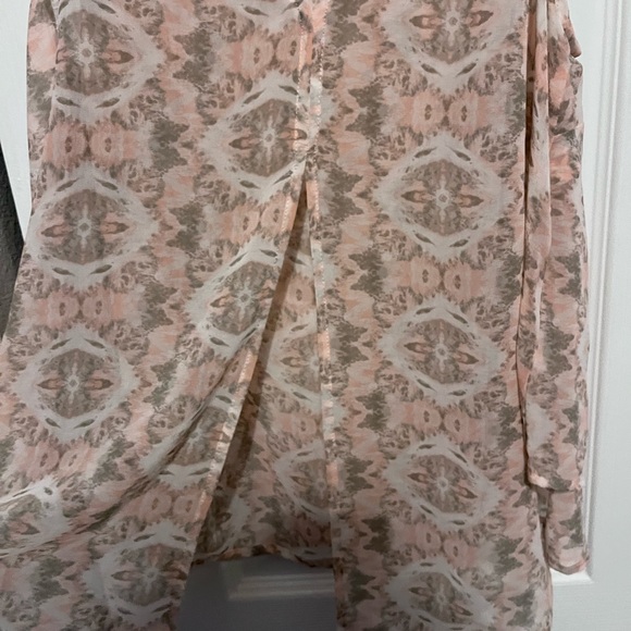 BCBGeneration Lena Blush Pink Aztec
Print Woven Open Back Tank Top Size xs - Picture 5 of 5